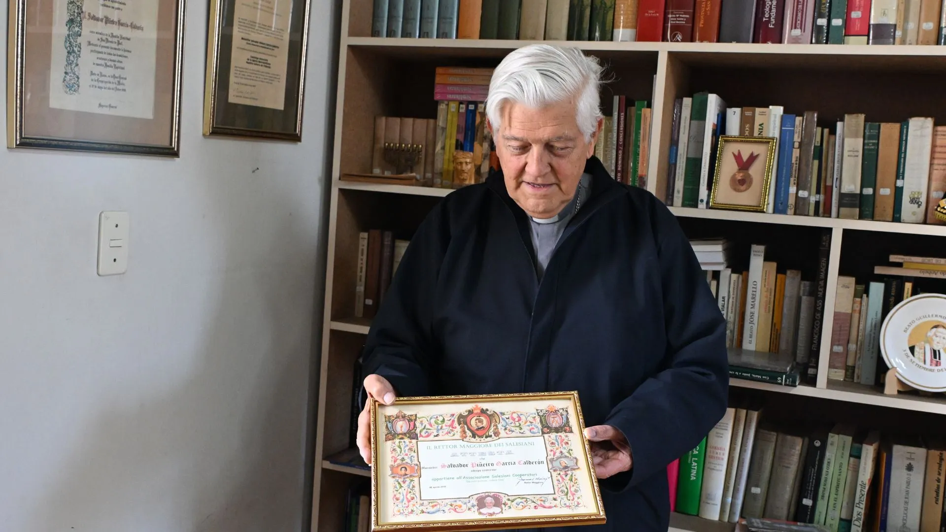 Un salesiano cooperador de corazón.- Entrevista a Mons. Salvador Piñeiro